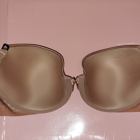 Victoria secret Bra size 38DD new - Picture 6 of 11
